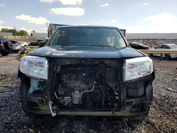 2014 Honda Pilot EX с VIN 5FNYF4H43EB056958, выставлен на аукционе Copart как лот 84373225 с пробегом 73 045 миль миль и Списание • Salvage title. История ставок и продаж доступна на DreamBid. Изображение 5.