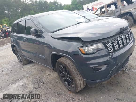 2018 Jeep Grand Cherokee Upland z VIN 1C4RJFAG4JC249243, wystawiony jako IAAI lot #42291794 z przebiegiem 194 501 mil mil oraz . Historia ofert i sprzedaży dostępna na DreamBid. Obrazek 1.