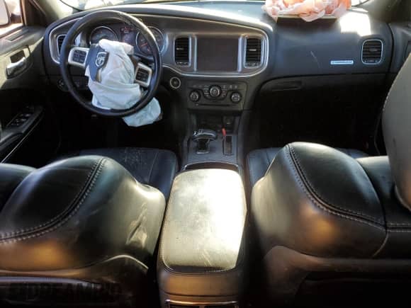 2014 Dodge Charger SXT Plus with VIN 2C3CDXHG1EH202154, listed as a Copart auction lot 82579975 with 182,563 mi miles and Salvage title. Bid and sale history available at DreamBid. Image 8.