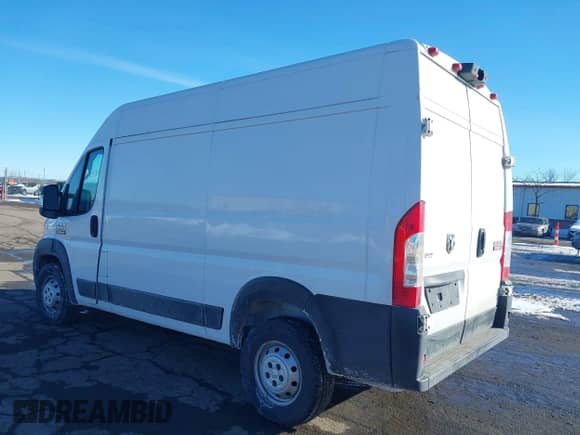 2019 Ram ProMaster Cargo with VIN 3C6TRVBG9KE553046, listed as a IAAI auction lot 41644330 with 98,875 mi miles and . Bid and sale history available at DreamBid. Image 3.