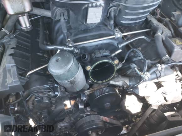 2010 Land Rover Range Rover Sport HSE Lux z VIN SALSK2D44AA226896, wystawiony jako IAAI lot #41835999 z przebiegiem 199 501 mil mil oraz . Historia ofert i sprzedaży dostępna na DreamBid. Obrazek 6.