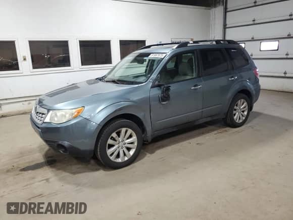 2012 Subaru Forester X Premium с VIN JF2SHBDC9CH404391, выставлен на аукционе Copart как лот 81997975 с пробегом 174 192 миль миль и Чистый • Clean title. История ставок и продаж доступна на DreamBid. Изображение 1.