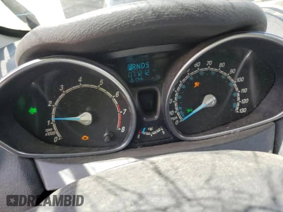 2014 Ford Fiesta SE с VIN 3FADP4BJ4EM190311, выставлен на аукционе Copart как лот 68228075 с пробегом 71 212 миль миль и Списание • Salvage title. История ставок и продаж доступна на DreamBid. Изображение 9.