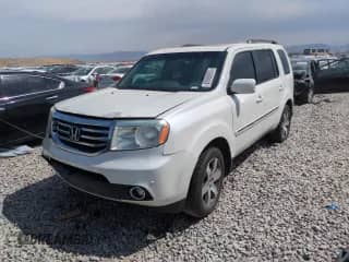 2013 Honda Pilot Touring with VIN 5FNYF3H9XDB013481, listed as a Copart auction lot 67993975 with 175,364 mi miles and Salvage title. Bid and sale history available at DreamBid. Image 1.