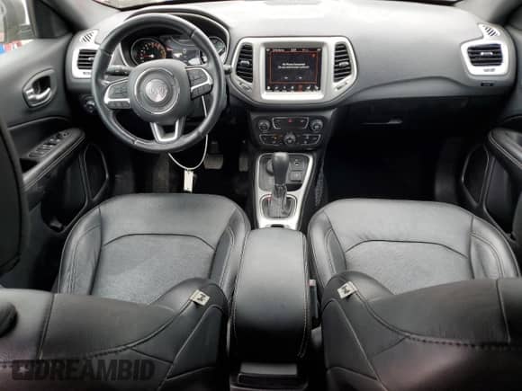 2021 Jeep Compass 80th Anniversary с VIN 3C4NJDEB8MT516944, выставлен на аукционе Copart как лот 62126455 с пробегом 45 585 миль миль и Списание • Salvage title. История ставок и продаж доступна на DreamBid. Изображение 8.