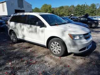 2014 Dodge Journey SE with VIN 3C4PDDAG9ET282199, listed as a IAAI auction lot 43430504 with 97,421 mi miles and . Bid and sale history available at DreamBid. Image 1.