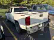 2022 Chevrolet Colorado 4WD Work Truck z VIN 1GCHTBEA7N1308582, wystawiony jako IAAI lot #43540172 z przebiegiem 79 030 mil mil oraz . Historia ofert i sprzedaży dostępna na DreamBid. Obrazek 14.