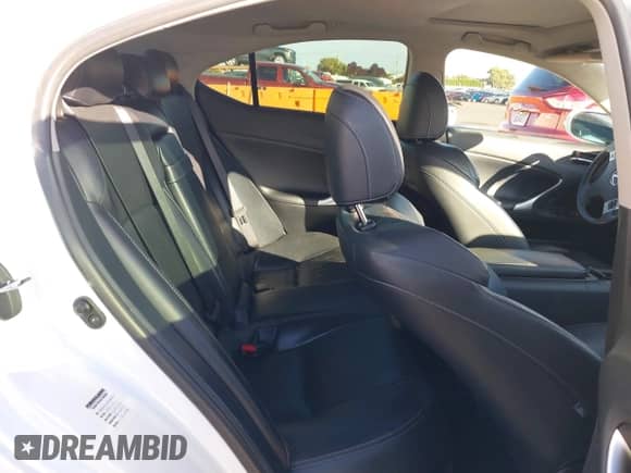 2013 Lexus IS 250 z VIN JTHBF5C21D5185300, wystawiony jako IAAI lot #40690423 z przebiegiem 117 893 mil mil oraz . Historia ofert i sprzedaży dostępna na DreamBid. Obrazek 8.