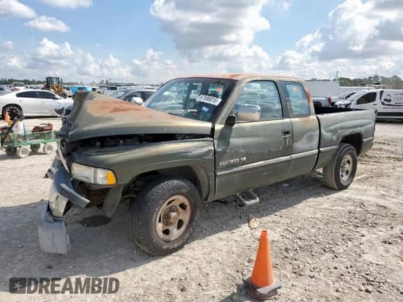 1996 Dodge 1500 with VIN 3B7HC13Z1TM109353, listed as a Copart auction lot 67586815 with 105,048 mi miles and Salvage title. Bid and sale history available at DreamBid. Image 1.