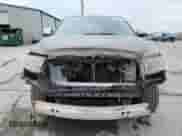 2012 Toyota Tundra Limited z VIN 5TFFY5F17CX126867, wystawiony jako Copart lot #84811695 z przebiegiem 150 642 mil mil oraz Szkoda całkowita • Salvage title. Historia ofert i sprzedaży dostępna na DreamBid. Obrazek 5.