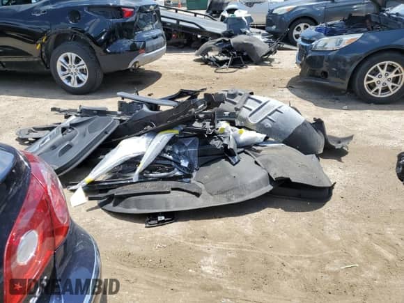 2021 Chevrolet Blazer LT with VIN 3GNKBCRS3MS517985, listed as a Copart auction lot 63048555 with 39,598 mi miles and Salvage title. Bid and sale history available at DreamBid. Image 12.