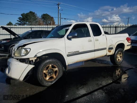 2004 Toyota Tundra SR5 z VIN 5TBBT44114S454246, wystawiony jako Copart lot #85520744 z przebiegiem 211 199 mil mil oraz Szkoda całkowita • Salvage title. Historia ofert i sprzedaży dostępna na DreamBid. Obrazek 1.