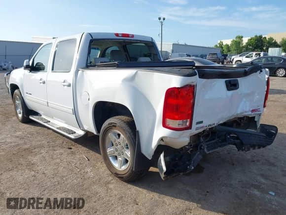 2011 GMC Sierra 1500 SLT с VIN 3GTP2WE34BG399704, выставлен на аукционе IAAI как лот 42580444 с пробегом 145 620 миль миль и . История ставок и продаж доступна на DreamBid. Изображение 3.