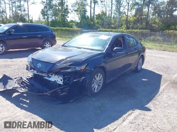 2025 Toyota Camry SE with VIN 4T1DAACK2SU054425, listed as a IAAI auction lot 43540854 with 42,914 mi miles and . Bid and sale history available at DreamBid. Image 2.