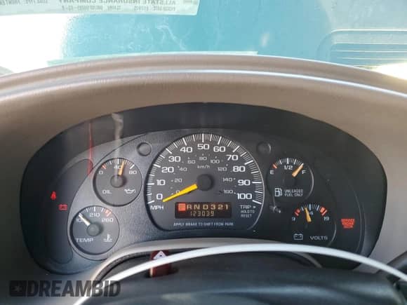 1999 Chevrolet Astro Cargo YF7 с VIN 1GBDM19W0XB137686, выставлен на аукционе Copart как лот 42521685 с пробегом 123 039 миль миль и Списание • Salvage title. История ставок и продаж доступна на DreamBid. Изображение 9.