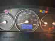 2012 Hyundai Santa Fe GLS z VIN 5XYZG3AB1CG095347, wystawiony jako Copart lot #84724385 z przebiegiem 174 157 mil mil oraz Czysty tytuł • Clean title. Historia ofert i sprzedaży dostępna na DreamBid. Obrazek 9.