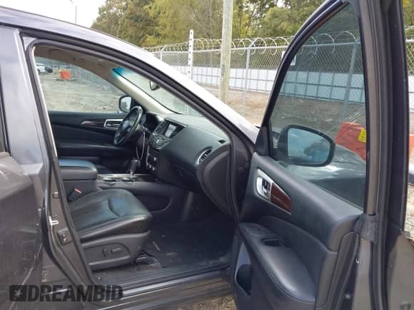 2013 Nissan Pathfinder SV с VIN 5N1AR2MN7DC665537, выставлен на аукционе IAAI как лот 43430947 с пробегом 163 106 миль миль и . История ставок и продаж доступна на DreamBid. Изображение 5.