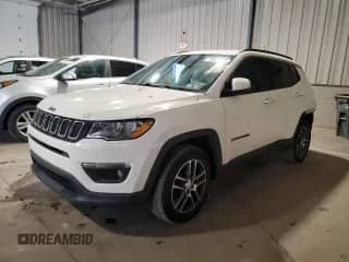 2019 Jeep Compass Latitude с VIN 3C4NJDBB3KT653419, выставлен на аукционе Copart как лот 71898195 с пробегом 109 166 миль миль и Списание • Salvage title. История ставок и продаж доступна на DreamBid. Изображение 1.