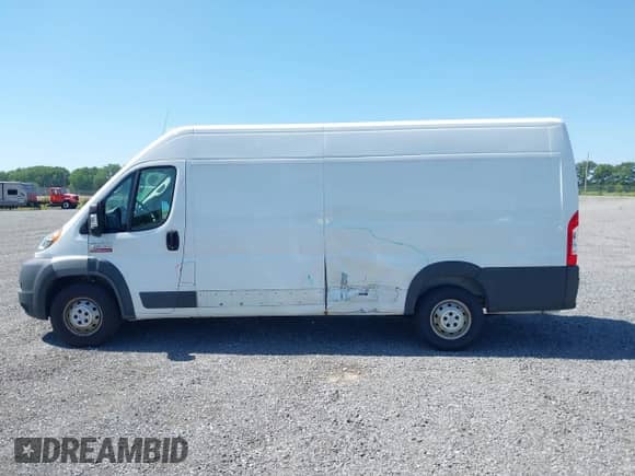 2018 Ram ProMaster Cargo с VIN 3C6URVJG5JE108243, выставлен на аукционе IAAI как лот 42535514 с пробегом 75 162 миль миль и . История ставок и продаж доступна на DreamBid. Изображение 14.