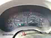 1999 Chevrolet Blazer LS z VIN 1GNCS13W7X2131753, wystawiony jako Copart lot #46428975 z przebiegiem 161 307 mil mil oraz Szkoda całkowita • Salvage title. Historia ofert i sprzedaży dostępna na DreamBid. Obrazek 9.