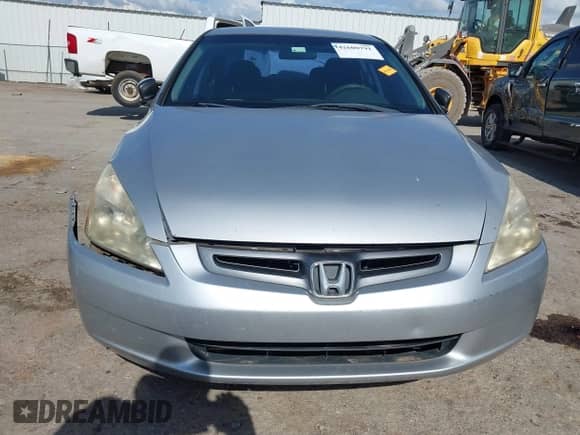 2004 Honda Accord LX с VIN JHMCM56404C015576, выставлен на аукционе IAAI как лот 42600791 с пробегом 238 700 миль миль и . История ставок и продаж доступна на DreamBid. Изображение 12.