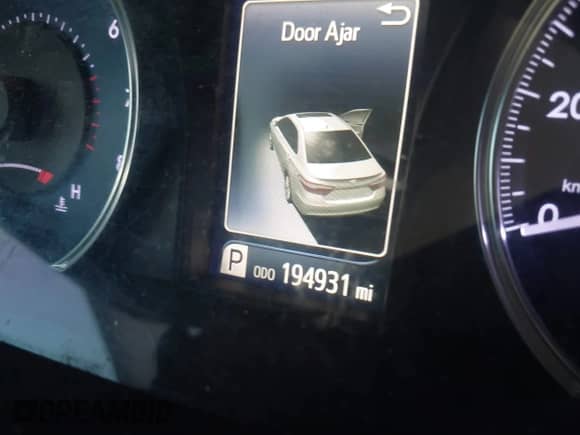 2017 Toyota Camry XSE with VIN 4T1BF1FK4HU307922, listed as a IAAI auction lot 43448567 with 194,931 mi miles and . Bid and sale history available at DreamBid. Image 15.