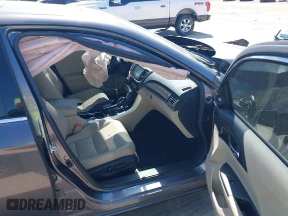 2017 Honda Accord EX-L с VIN JHMCR6F53HC010118, выставлен на аукционе IAAI как лот 43416745 с пробегом 83 564 миль миль и . История ставок и продаж доступна на DreamBid. Изображение 5.