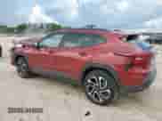 2025 Chevrolet Trax 2RS z VIN KL77LJEP9SC026161, wystawiony jako Copart lot #62530585 z przebiegiem 31 633 mil mil oraz Szkoda całkowita • Salvage title. Historia ofert i sprzedaży dostępna na DreamBid. Obrazek 2.