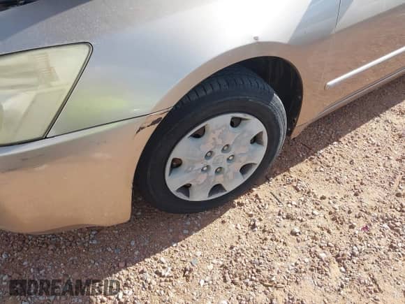 2005 Honda Accord EX-L с VIN 1HGCM55845A065806, выставлен на аукционе IAAI как лот 42825004 с пробегом 238 036 миль миль и . История ставок и продаж доступна на DreamBid. Изображение 6.