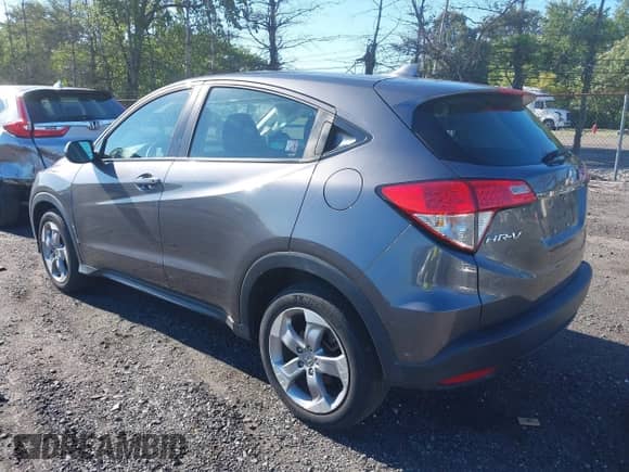 2021 Honda HR-V LX с VIN 3CZRU6H39MM718463, выставлен на аукционе IAAI как лот 43058314 с пробегом 53 681 миль миль и . История ставок и продаж доступна на DreamBid. Изображение 3.