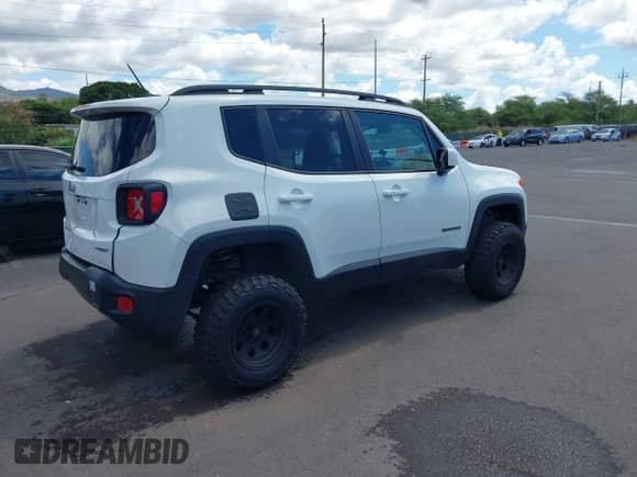 2017 Jeep Renegade Altitude with VIN ZACCJBBB5HPE50771, listed as a IAAI auction lot 42336756 with 66,176 mi miles and . Bid and sale history available at DreamBid. Image 4.