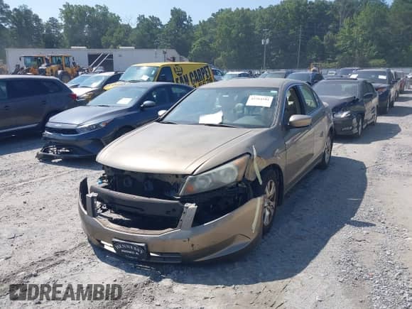 2009 Honda Accord LX-P z VIN 1HGCP26429A082272, wystawiony jako IAAI lot #42764181 z przebiegiem 172 483 mil mil oraz . Historia ofert i sprzedaży dostępna na DreamBid. Obrazek 2.