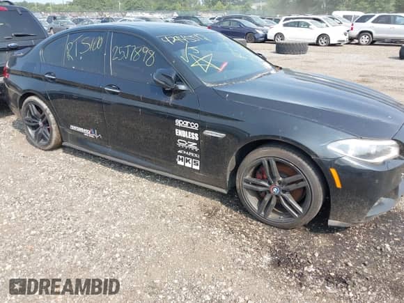 2014 BMW 5 Series 535i xDrive с VIN WBA5B3C59ED539402, выставлен на аукционе IAAI как лот 42945512 с пробегом Не указан миль и . История ставок и продаж доступна на DreamBid. Изображение 6.