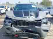 2021 Jeep Grand Cherokee Trailhawk z VIN 1C4RJFLG1MC527534, wystawiony jako IAAI lot #42962769 z przebiegiem 69 539 mil mil oraz . Historia ofert i sprzedaży dostępna na DreamBid. Obrazek 12.