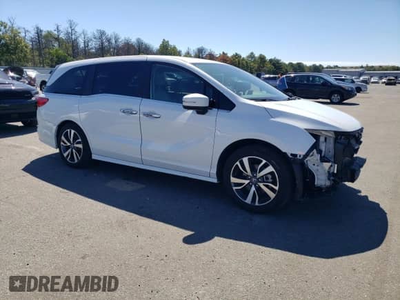 2024 Honda Odyssey Touring с VIN 5FNRL6H85RB045705, выставлен на аукционе Copart как лот 69996305 с пробегом 10 332 миль миль и Списание • Salvage title. История ставок и продаж доступна на DreamBid. Изображение 4.