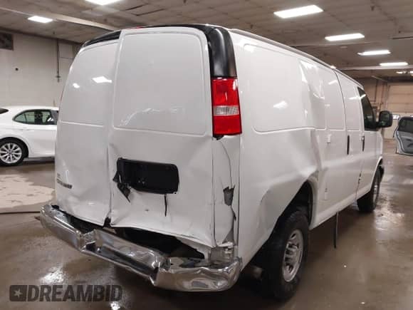 2020 Chevrolet Express Cargo с VIN 1GCWGAFP5L1266659, выставлен на аукционе IAAI как лот 42067566 с пробегом 122 413 миль миль и . История ставок и продаж доступна на DreamBid. Изображение 6.
