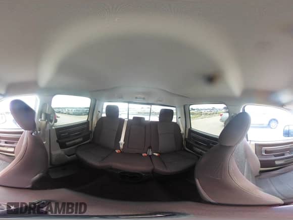 2016 Ram 1500 Lone Star z VIN 3C6RR6LT9GG388140, wystawiony jako Copart lot #71006245 z przebiegiem 129 740 mil mil oraz Czysty tytuł • Clean title. Historia ofert i sprzedaży dostępna na DreamBid. Obrazek 15.