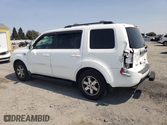 2010 Honda Pilot Touring with VIN 5FNYF4H86AB001871, listed as a Copart auction lot 70506155 with 133,582 mi miles and Salvage title. Bid and sale history available at DreamBid. Image 2.