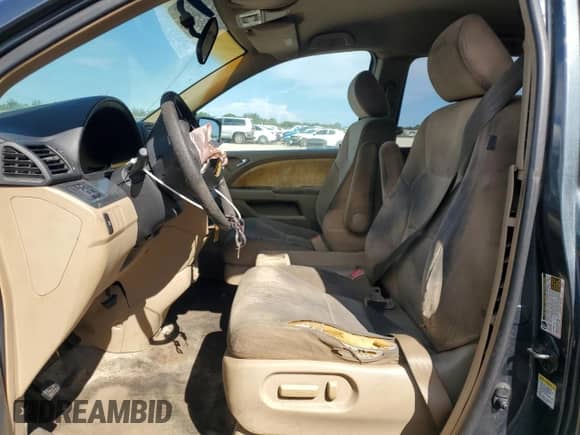 2005 Honda Odyssey EX с VIN 5FNRL38495B401224, выставлен на аукционе Copart как лот 80556355 с пробегом 258 303 миль миль и Списание • Salvage title. История ставок и продаж доступна на DreamBid. Изображение 7.