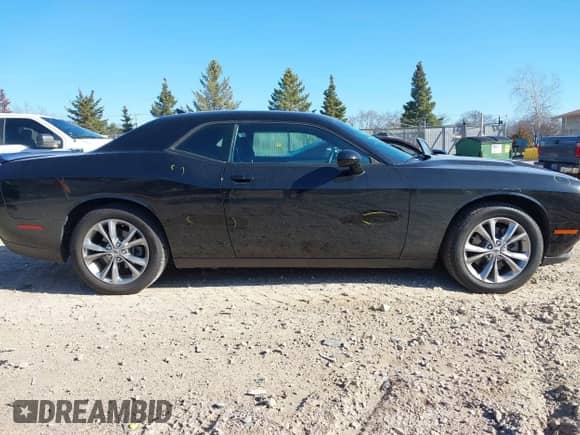 2021 Dodge Challenger SXT с VIN 2C3CDZGG0MH560955, выставлен на аукционе IAAI как лот 42030769 с пробегом 78 790 миль миль и . История ставок и продаж доступна на DreamBid. Изображение 14.