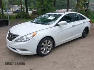 2013 Hyundai Sonata Limited с VIN 5NPEC4AC1DH586794, выставлен на аукционе IAAI как лот 42981355 с пробегом 226 203 миль миль и . История ставок и продаж доступна на DreamBid. Изображение 2.