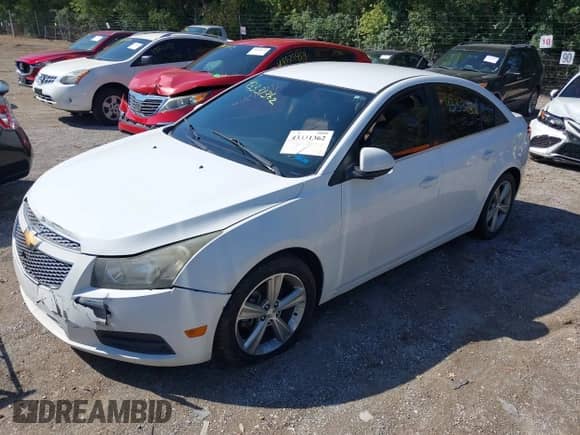 2014 Chevrolet Cruze 2LT с VIN 1G1PE5SB9E7132368, выставлен на аукционе IAAI как лот 43331362 с пробегом 178 318 миль миль и . История ставок и продаж доступна на DreamBid. Изображение 12.