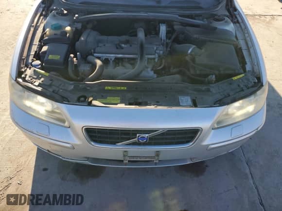 2005 Volvo S60 с VIN YV1RH592X52432120, выставлен на аукционе Copart как лот 87060804 с пробегом 126 237 миль миль и Чистый • Clean title. История ставок и продаж доступна на DreamBid. Изображение 11.