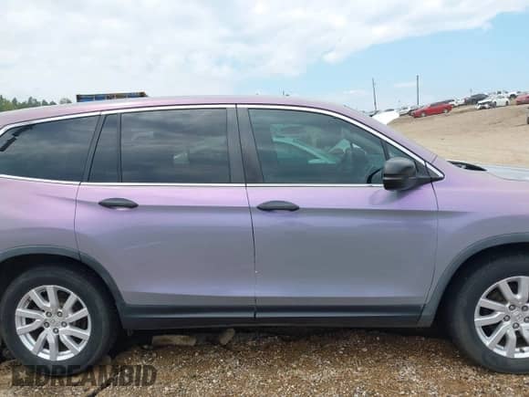 2019 Honda Pilot LX z VIN 5FNYF5H14KB016721, wystawiony jako IAAI lot #43139136 z przebiegiem 111 555 mil mil oraz . Historia ofert i sprzedaży dostępna na DreamBid. Obrazek 14.