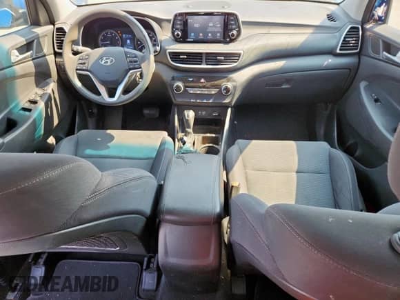 2019 Hyundai Tucson SE z VIN KM8J23A44KU893895, wystawiony jako Copart lot #68015675 z przebiegiem 106 909 mil mil oraz Szkoda całkowita • Salvage title. Historia ofert i sprzedaży dostępna na DreamBid. Obrazek 8.