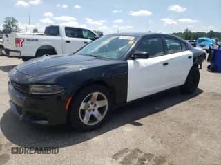 2021 Dodge Charger Police z VIN 2C3CDXAT3MH523098, wystawiony jako Copart lot #65751495 z przebiegiem 55 603 mil mil oraz Szkoda całkowita • Salvage title. Historia ofert i sprzedaży dostępna na DreamBid. Obrazek 1.