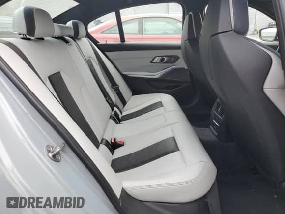 2021 BMW M3 с VIN WBS53AY04MFL48595, выставлен на аукционе Copart как лот 62152185 с пробегом 25 200 миль миль и Списание • Salvage title. История ставок и продаж доступна на DreamBid. Изображение 10.