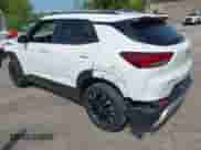 2021 Chevrolet TrailBlazer LT с VIN KL79MRSL6MB106712, выставлен на аукционе IAAI как лот 42233403 с пробегом 56 468 миль миль и . История ставок и продаж доступна на DreamBid. Изображение 3.