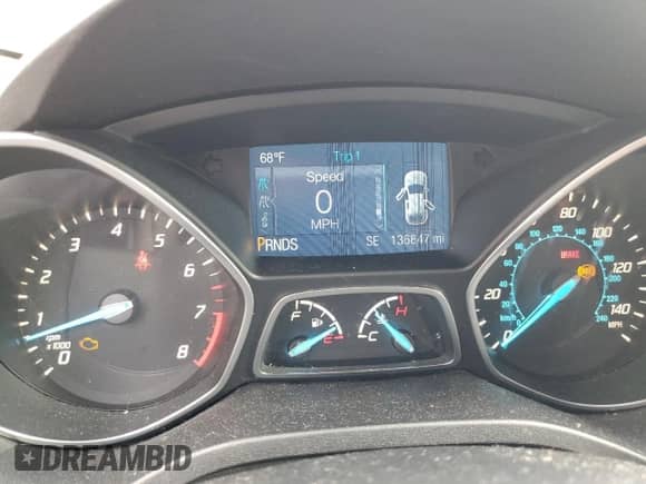 2014 Ford Escape SE с VIN 1FMCU0G9XEUD76741, выставлен на аукционе Copart как лот 86674915 с пробегом 136 847 миль миль и Списание • Salvage title. История ставок и продаж доступна на DreamBid. Изображение 9.