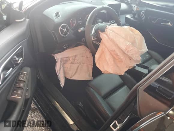 2018 Mercedes-Benz CLA 45 AMG с VIN WDDSJ5CB3JN538248, выставлен на аукционе Copart как лот 59865915 с пробегом 15 617 миль миль и Чистый • Clean title. История ставок и продаж доступна на DreamBid. Изображение 8.